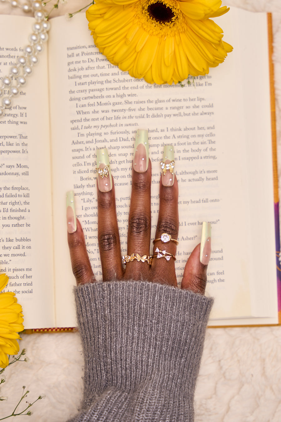 Chloe Press-On Nails